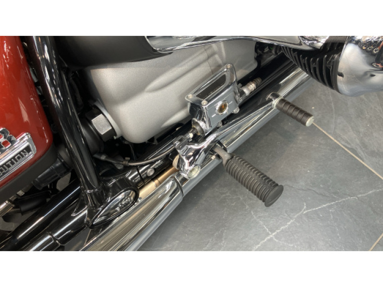 BMW R18 First Edition